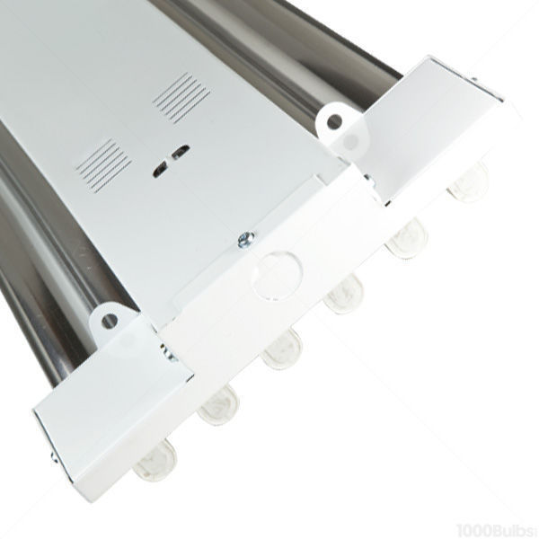 4 Lamp - F32T8 - Fluorescent High Bay Image